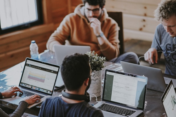 externaliser son community management avec une équipe de communication